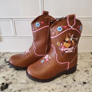 Spirit untamed cowgirl boots size 8